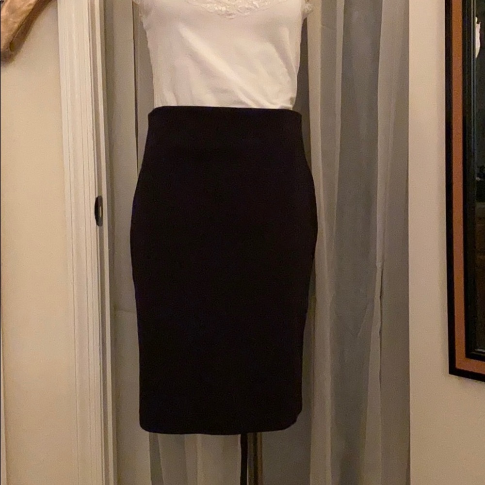 Essential Black Pencil Skirt